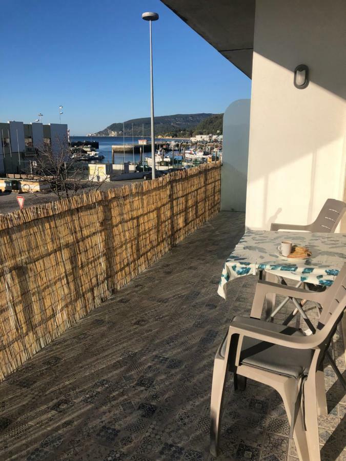 Sea And Marina View Apartment セトゥーバル エクステリア 写真